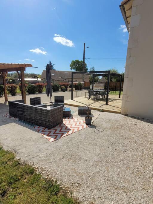 Maison Poitevine 9/10 Personnes Chaunay المظهر الخارجي الصورة